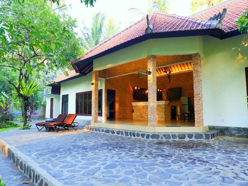 Bondalem Beach Club Tejakula Luaran gambar